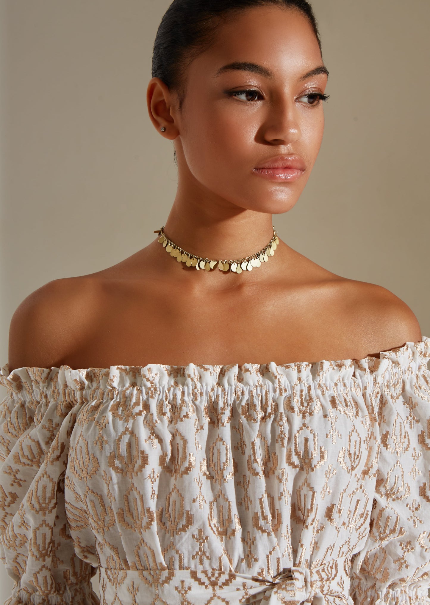 Short CANNES Off-Shoulder Dress